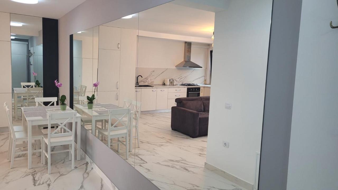 Appartement Magic Mirror à Satu Mare Extérieur photo